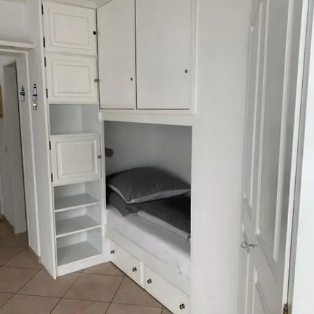 Appartement Am Strandweg 8 Uberlingen